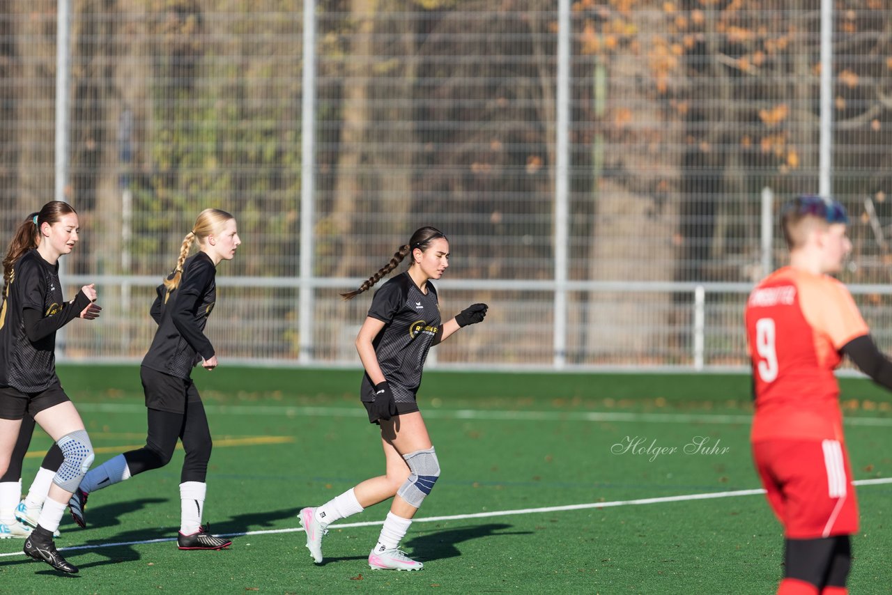 Bild 111 - wBJ VfL Pinneberg2 - Eimsbuttler TV 3 : Ergebnis: 5:0